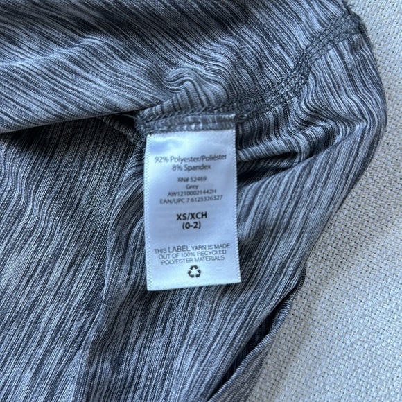 Athletic works grey short sleeve athletic top SZ XS - Picture 6 of 8